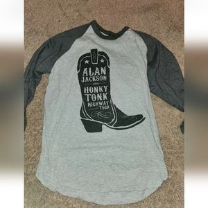 Alan Jackson 2018 Honky Tonk Highway Tour Shirt Large 3/4 Sleeve Grey